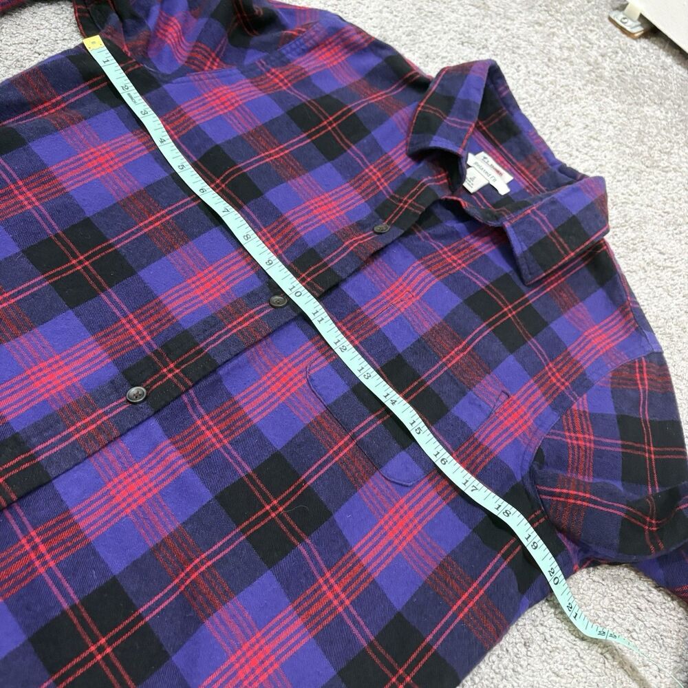 L.L. Bean Women's Relaxed Fit Scotch Plaid Flannel Shirt Size S - Picture 8 of 10